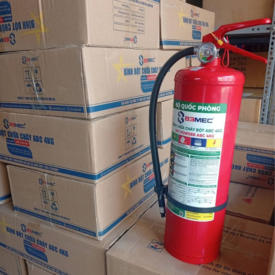 Bình chữa cháy bột ABC 4kg Bộ Quốc Phòng 83MEC/ABC/4KG