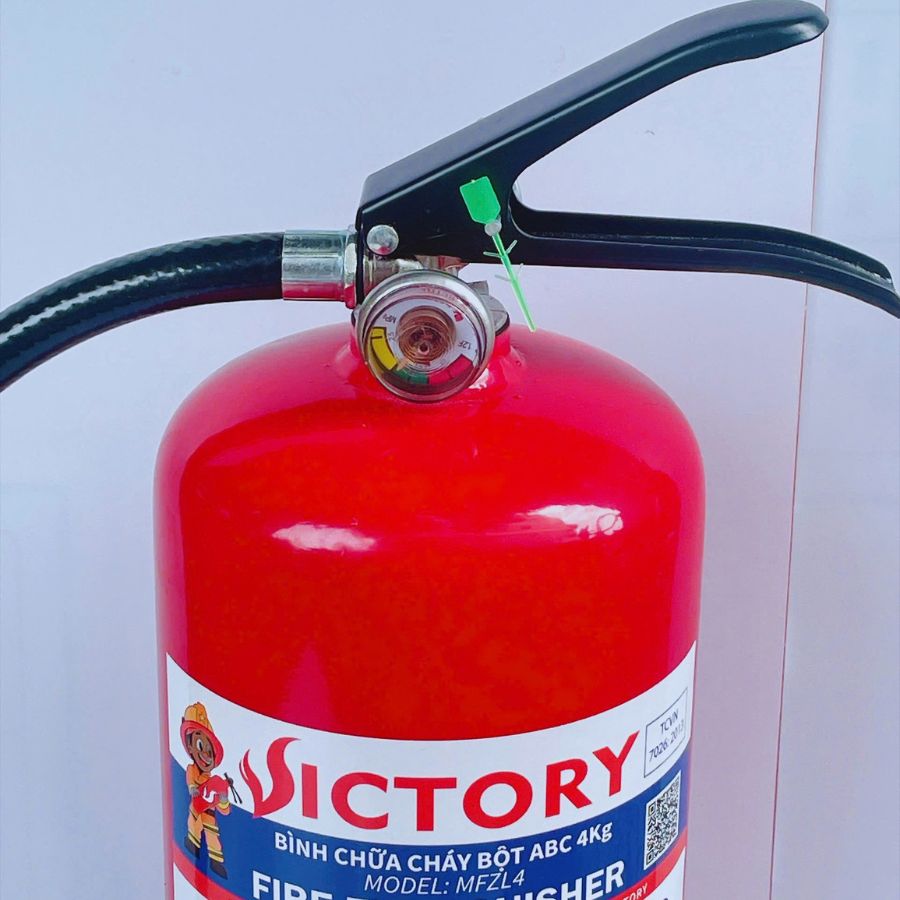 Bình chữa cháy bột ABC 4kg Victory MFZL4-VIC có kiểm định