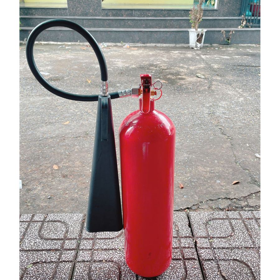 Bình chữa cháy khí CO₂ 5kg Victory MT5-VIC có kiểm định