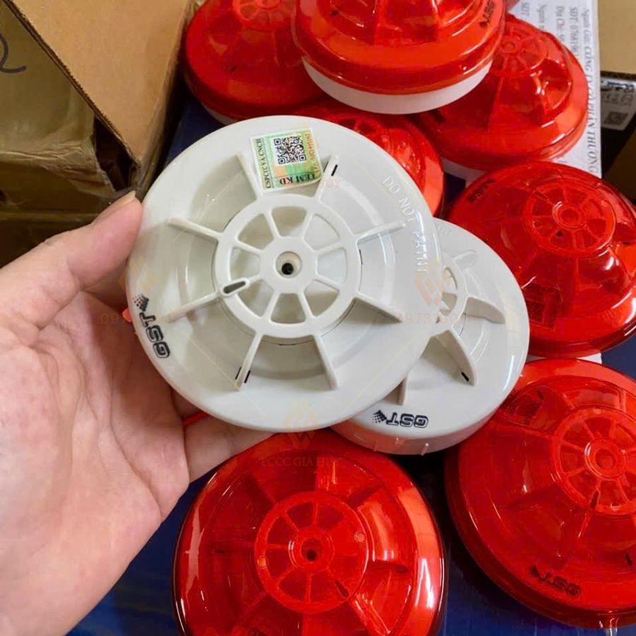 Đầu báo nhiệt gia tăng và cố định GST DC-9103E có kiểm định&nbsp;