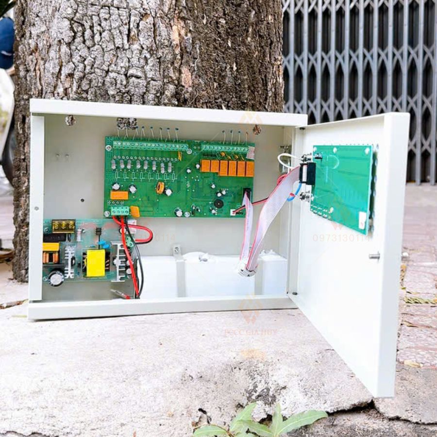 Tủ trung tâm báo cháy 8 kênh Yongjin YJ-W820-8 -Đầu báo Beam